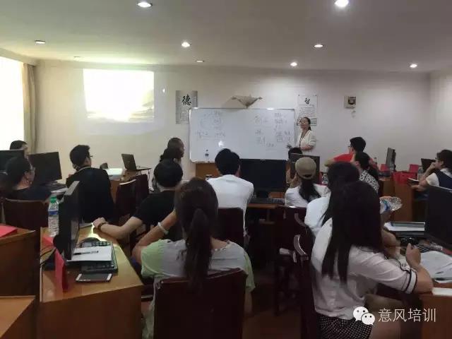 啥？新建區(qū)第四期電(diàn)商班都(dōu)結束了(le)！