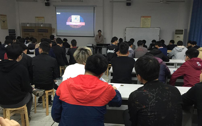 意風(fēng)教育助力現(xiàn)代-信息工(gōng)程學院2015級畢業(yè)生(shēng)圓就(jiù)業(yè)夢